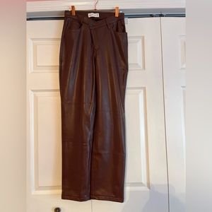 Abercrombie & Fitch Vegan Leather 90s Straight Pant